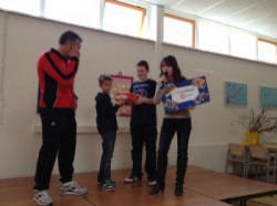 Donatie basisschool de Branding 2012