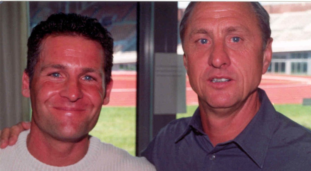 Johan Cruijff met Dennis Gebbink in 2000