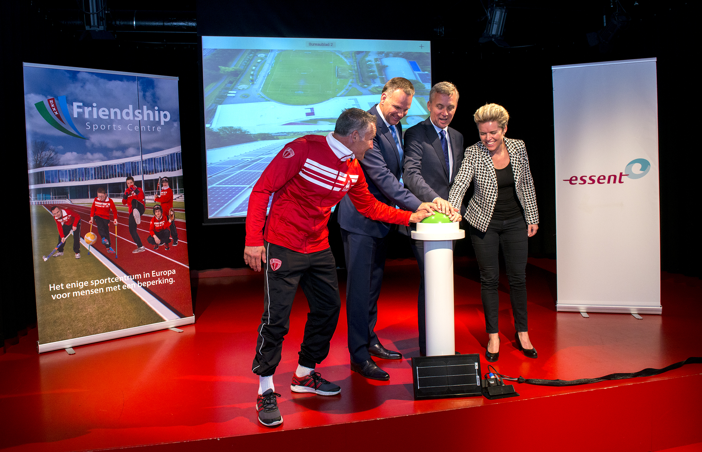 Gezamenlijke druk op de groene knop