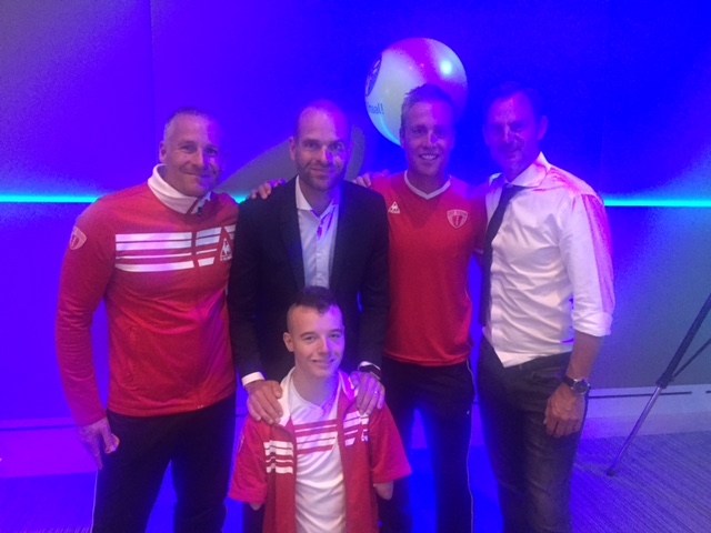 5 toppers op een rij