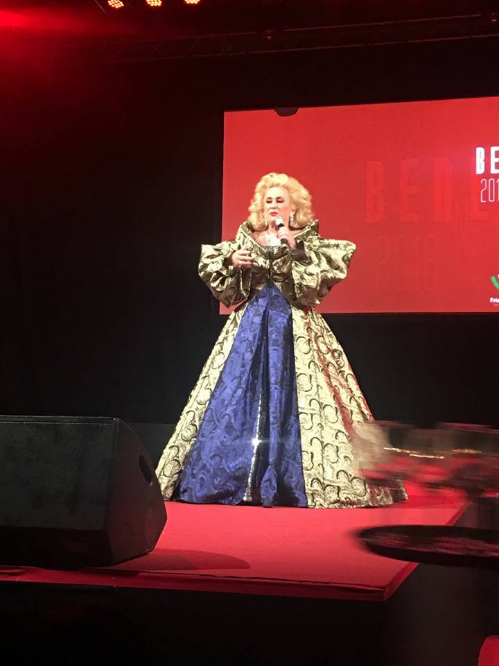 Karin Bloemen, in één woord: GEWELDIG