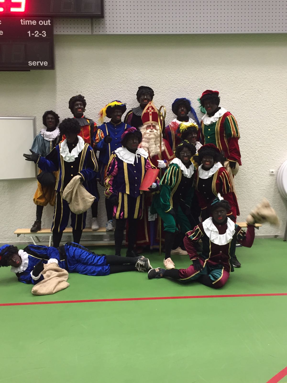 Sint 2016